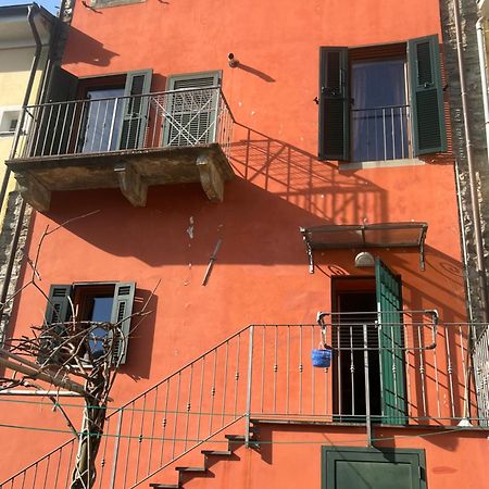 Casa Boru - A Beautiful Fully Restored Spacious House With Fantastic Views Calice al Cornoviglio Eksteriør billede