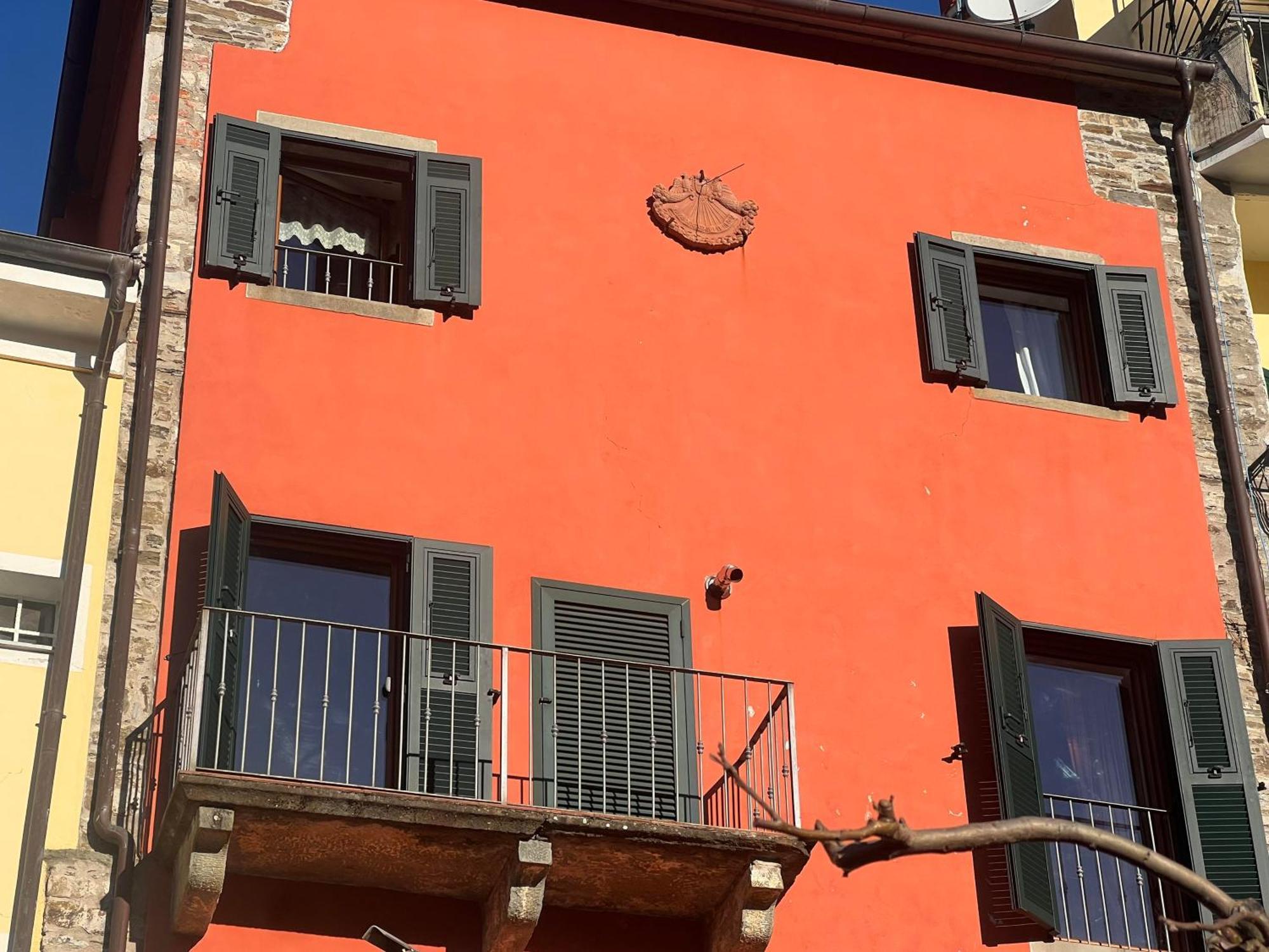 Casa Boru - A Beautiful Fully Restored Spacious House With Fantastic Views Calice al Cornoviglio Eksteriør billede