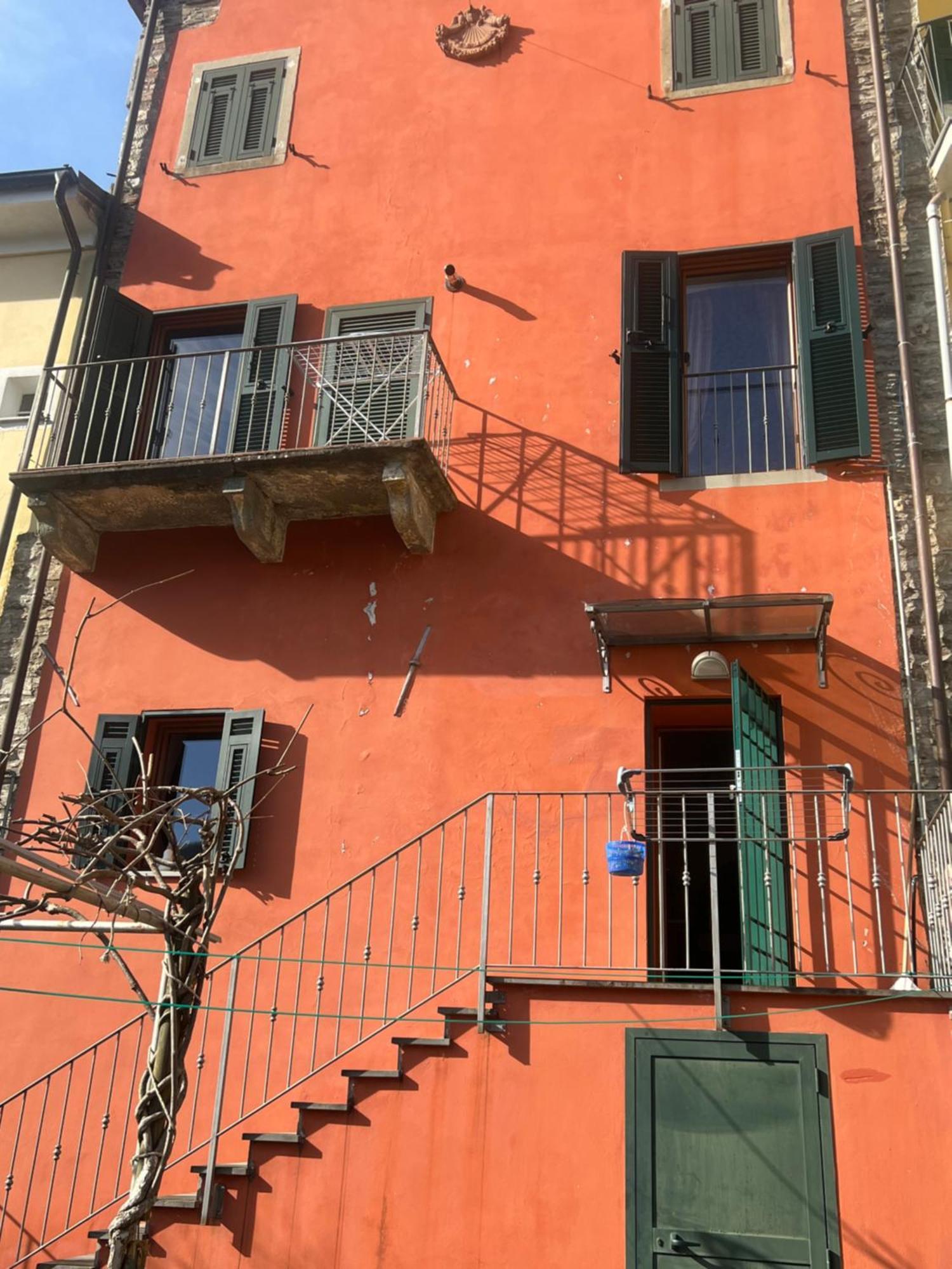 Casa Boru - A Beautiful Fully Restored Spacious House With Fantastic Views Calice al Cornoviglio Eksteriør billede