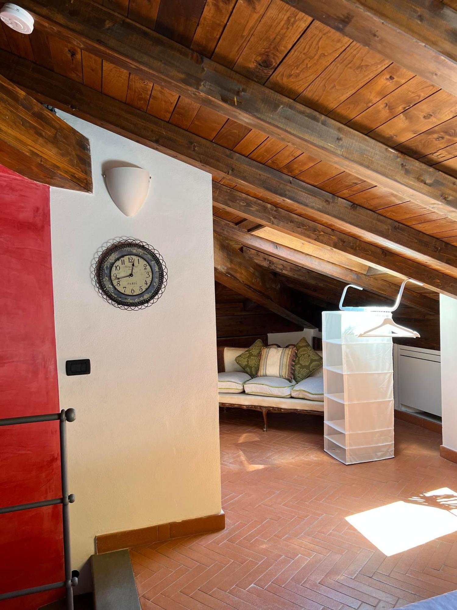 Casa Boru - A Beautiful Fully Restored Spacious House With Fantastic Views Calice al Cornoviglio Eksteriør billede